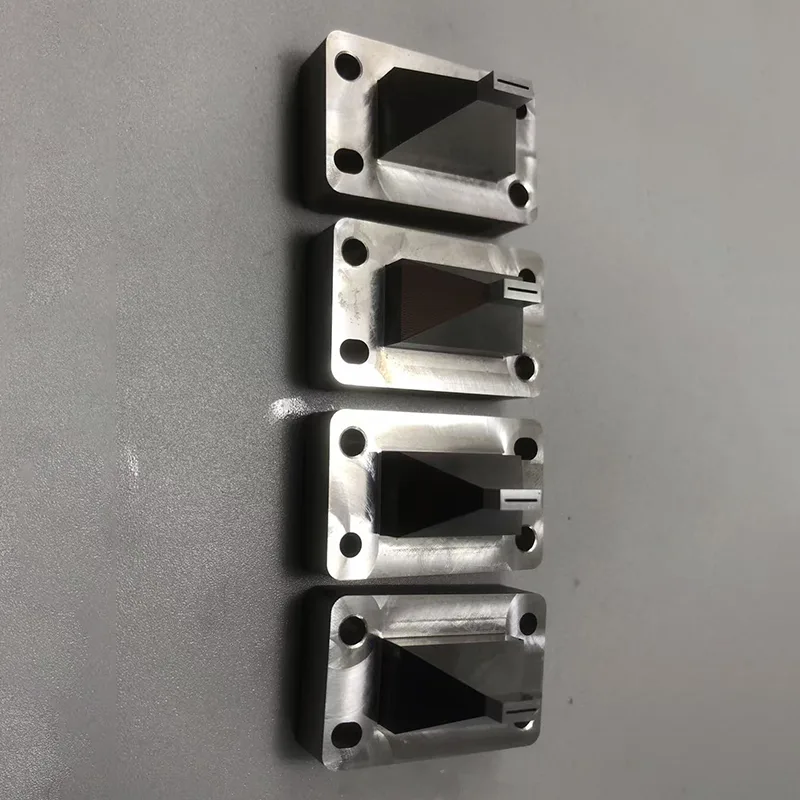 Apakah Bahagian Penyuntik Bahan Api Paling Penting untuk Prestasi Enjin Moden?